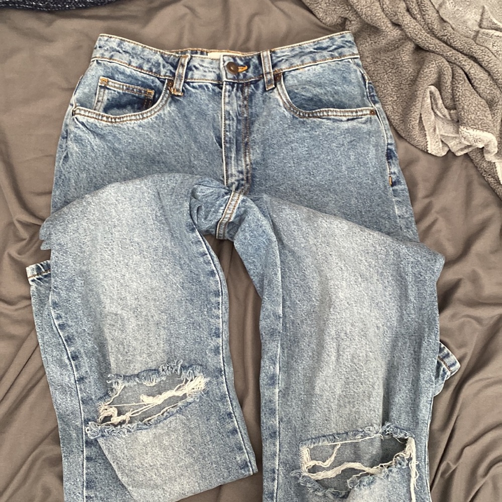 Blue Ripped Jeans - Picture 4 of 4